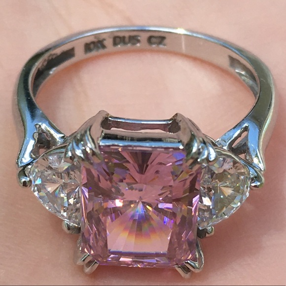 10k Solid White Gold Pink & White CZ Ring - Picture 10 of 13